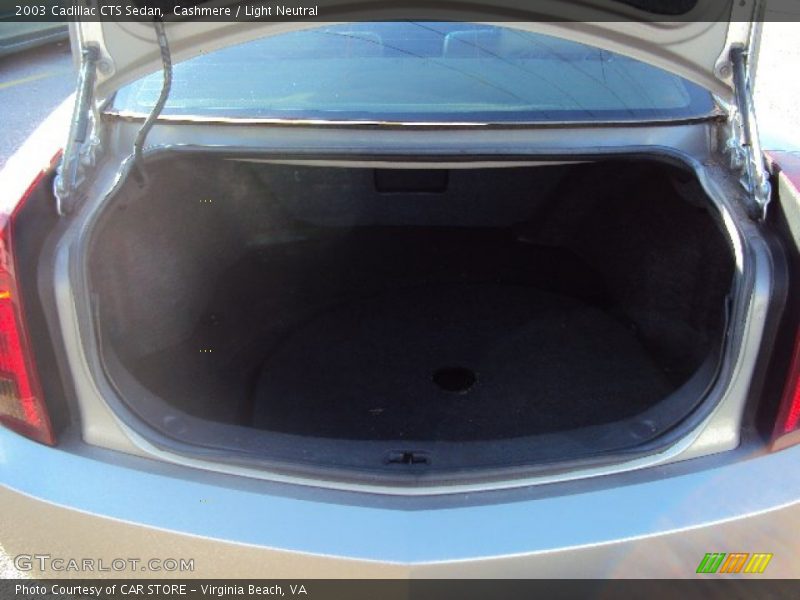 Cashmere / Light Neutral 2003 Cadillac CTS Sedan