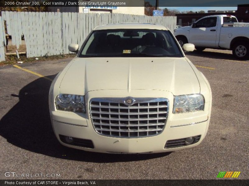 Cool Vanilla / Dark Slate Gray/Light Graystone 2006 Chrysler 300