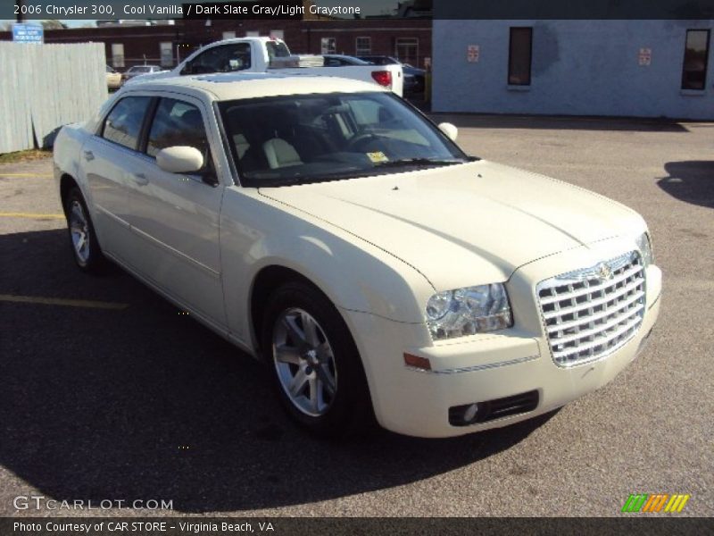 Cool Vanilla / Dark Slate Gray/Light Graystone 2006 Chrysler 300