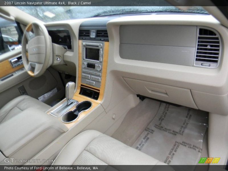 Black / Camel 2007 Lincoln Navigator Ultimate 4x4