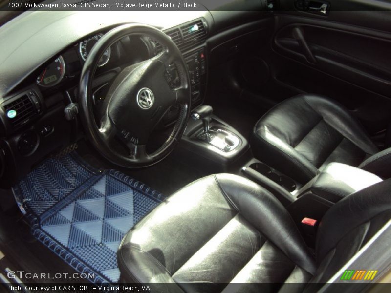 Mojave Beige Metallic / Black 2002 Volkswagen Passat GLS Sedan