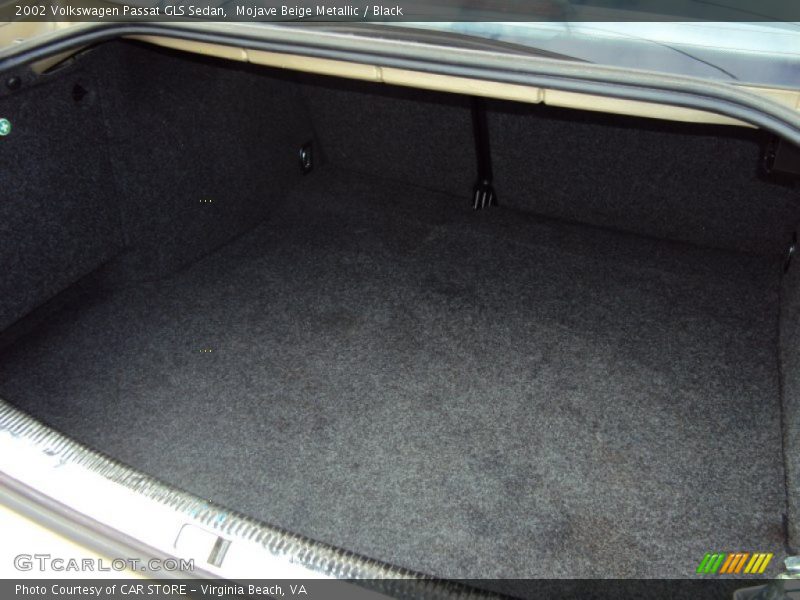 Mojave Beige Metallic / Black 2002 Volkswagen Passat GLS Sedan