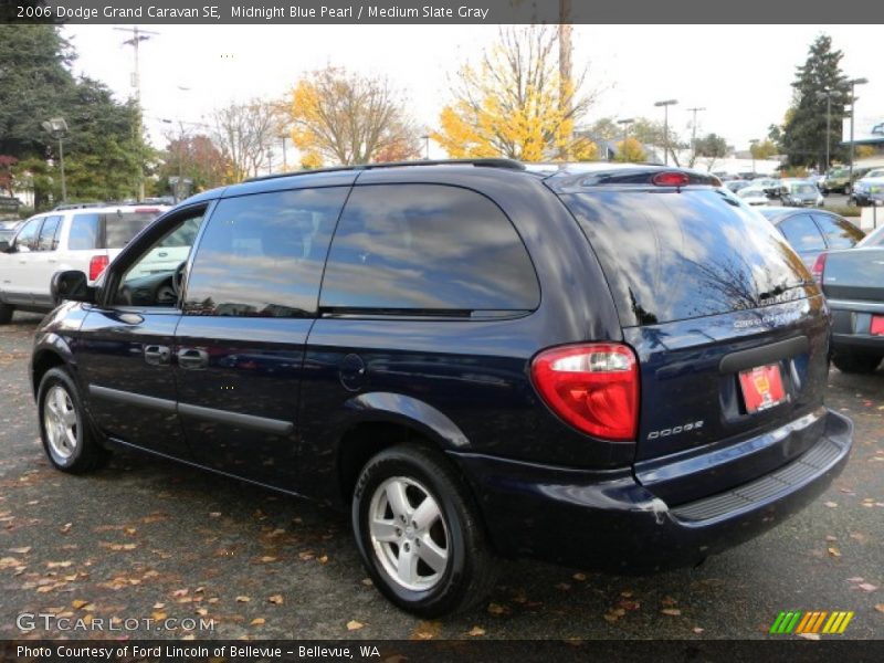 Midnight Blue Pearl / Medium Slate Gray 2006 Dodge Grand Caravan SE