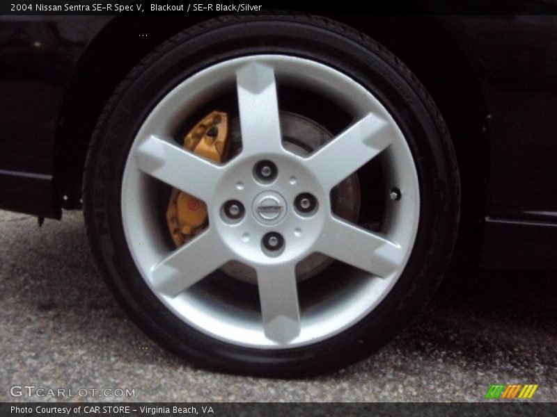 Blackout / SE-R Black/Silver 2004 Nissan Sentra SE-R Spec V