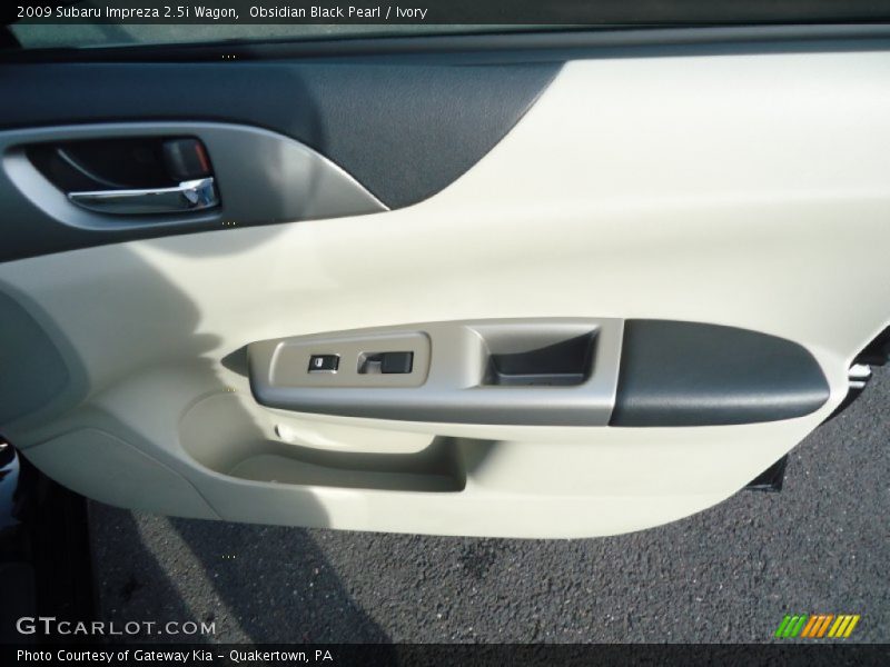 Obsidian Black Pearl / Ivory 2009 Subaru Impreza 2.5i Wagon