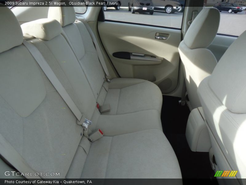 Obsidian Black Pearl / Ivory 2009 Subaru Impreza 2.5i Wagon