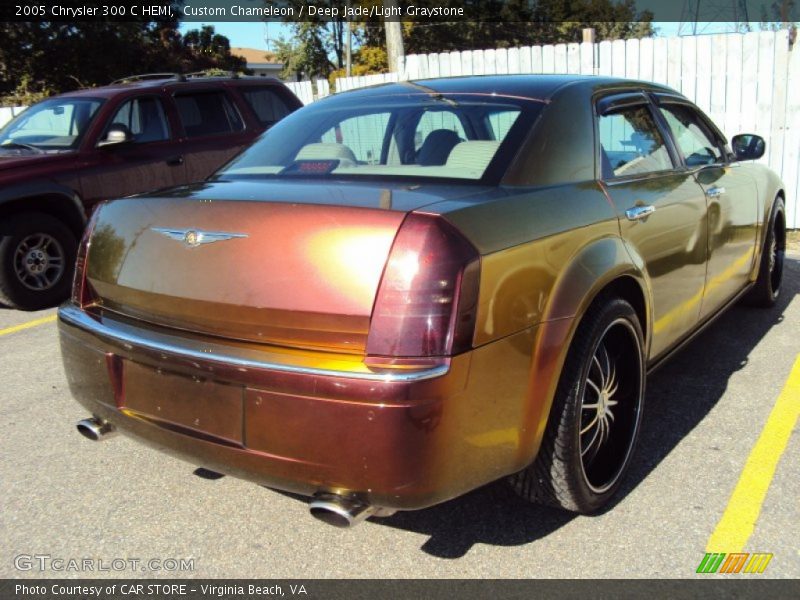 Custom Chameleon / Deep Jade/Light Graystone 2005 Chrysler 300 C HEMI