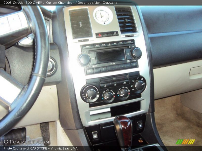Custom Chameleon / Deep Jade/Light Graystone 2005 Chrysler 300 C HEMI