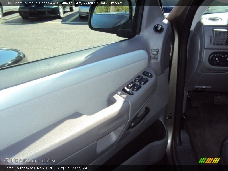 Mineral Grey Metallic / Dark Graphite 2002 Mercury Mountaineer AWD
