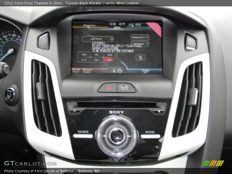 Tuxedo Black Metallic / Arctic White Leather 2012 Ford Focus Titanium 5-Door