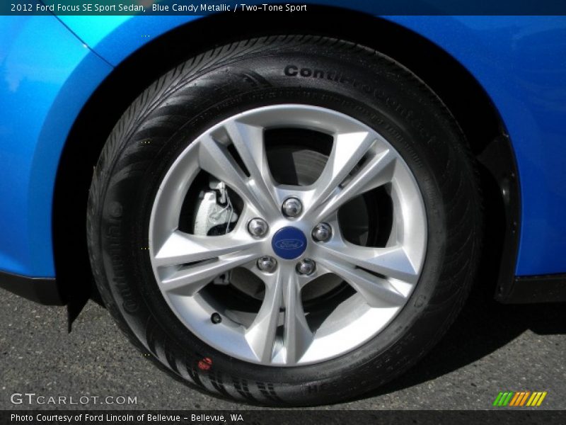 Blue Candy Metallic / Two-Tone Sport 2012 Ford Focus SE Sport Sedan