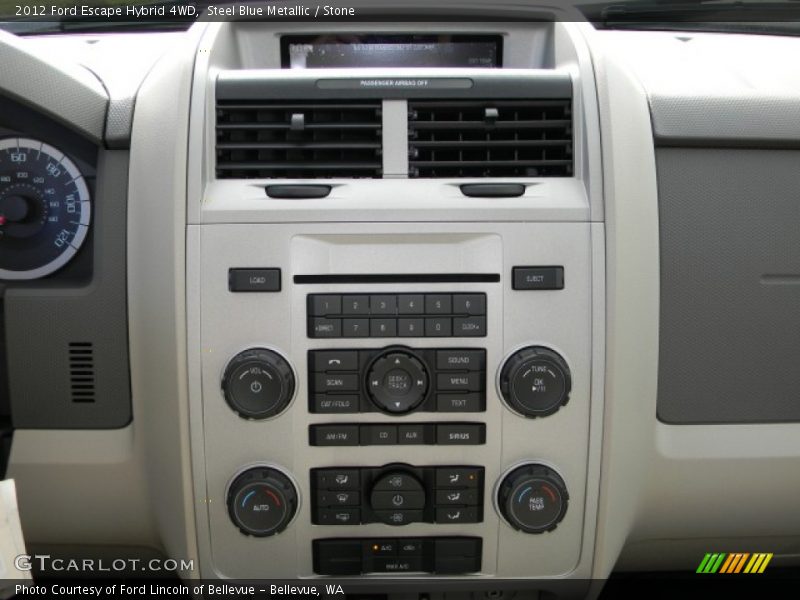 Controls of 2012 Escape Hybrid 4WD