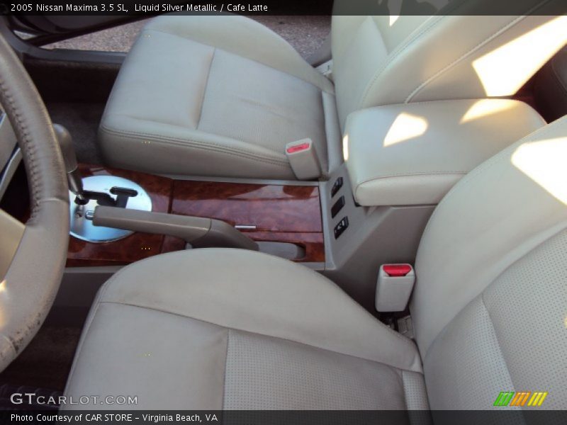 Liquid Silver Metallic / Cafe Latte 2005 Nissan Maxima 3.5 SL