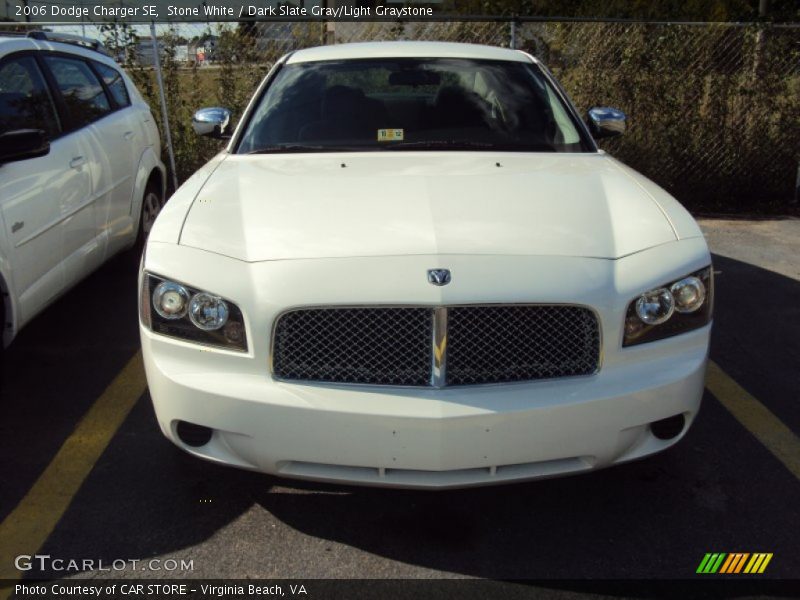 Stone White / Dark Slate Gray/Light Graystone 2006 Dodge Charger SE