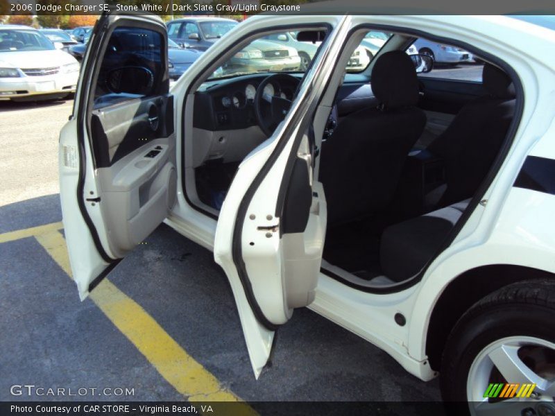 Stone White / Dark Slate Gray/Light Graystone 2006 Dodge Charger SE