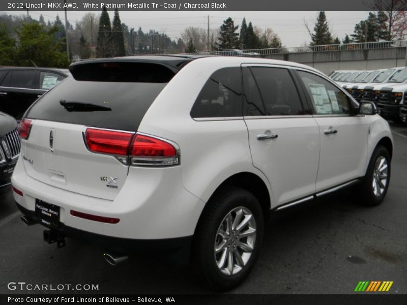White Platinum Metallic Tri-Coat / Charcoal Black 2012 Lincoln MKX AWD