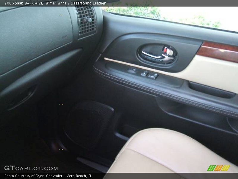 Winter White / Desert Sand Leather 2006 Saab 9-7X 4.2i
