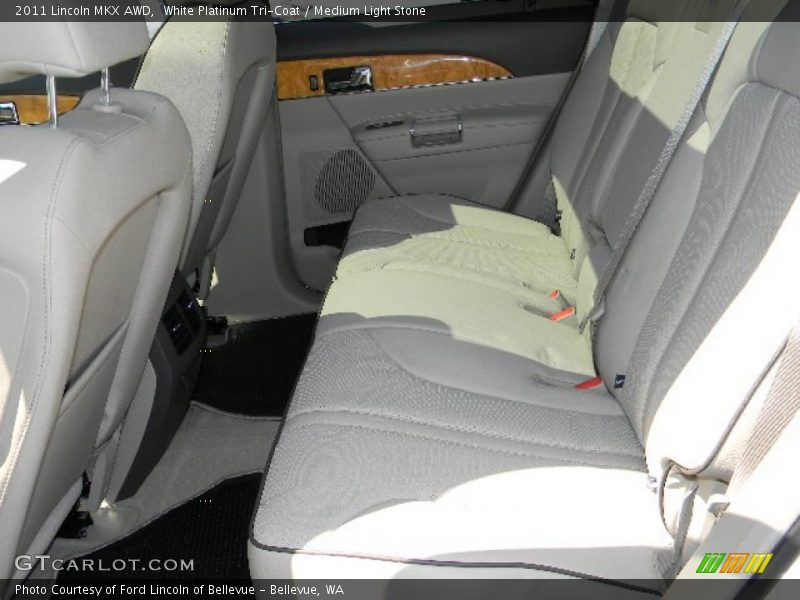 White Platinum Tri-Coat / Medium Light Stone 2011 Lincoln MKX AWD