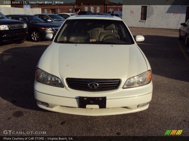 Ivory Pearl White / Willow 2003 Infiniti I 35