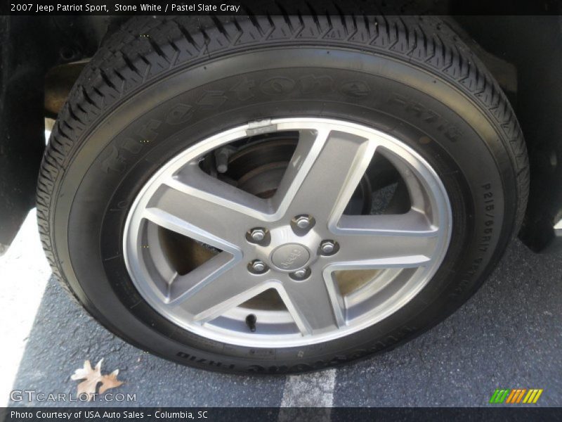 Stone White / Pastel Slate Gray 2007 Jeep Patriot Sport
