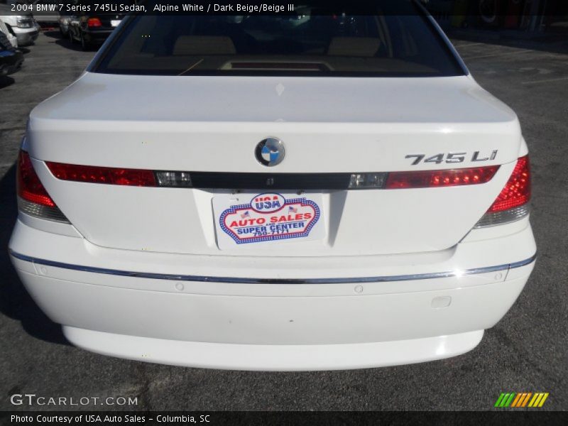 Alpine White / Dark Beige/Beige III 2004 BMW 7 Series 745Li Sedan