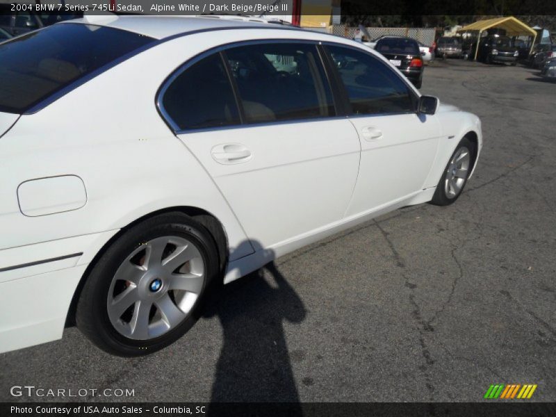 Alpine White / Dark Beige/Beige III 2004 BMW 7 Series 745Li Sedan