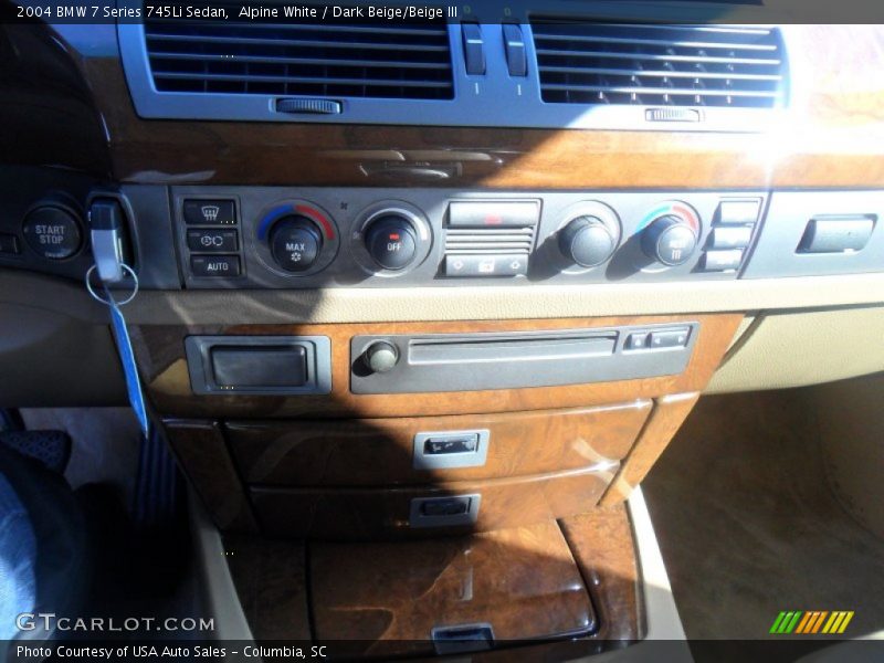 Alpine White / Dark Beige/Beige III 2004 BMW 7 Series 745Li Sedan