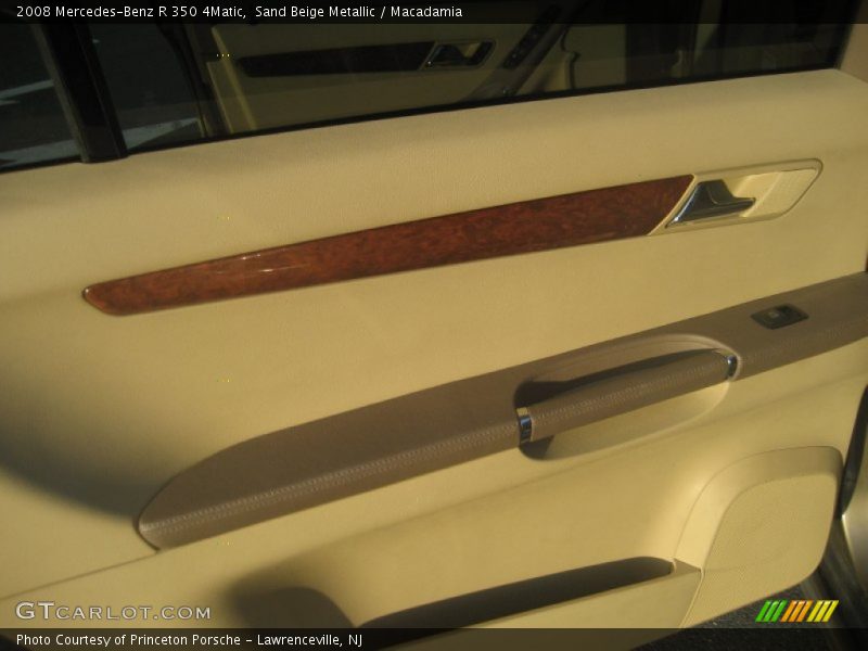 Sand Beige Metallic / Macadamia 2008 Mercedes-Benz R 350 4Matic