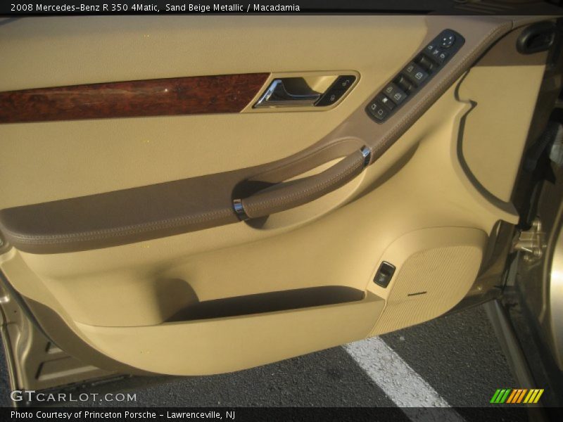 Sand Beige Metallic / Macadamia 2008 Mercedes-Benz R 350 4Matic