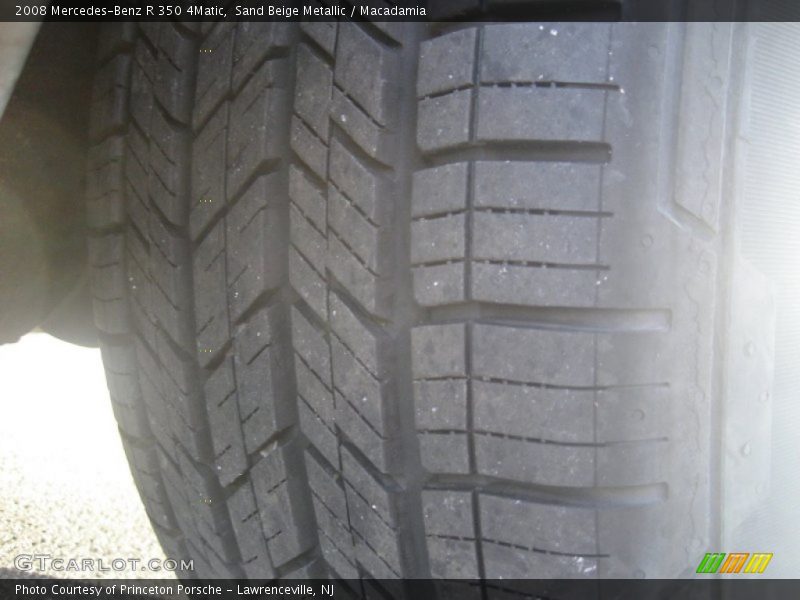 Sand Beige Metallic / Macadamia 2008 Mercedes-Benz R 350 4Matic