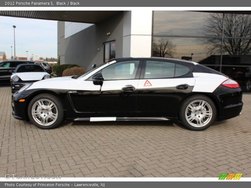 Black / Black 2012 Porsche Panamera S