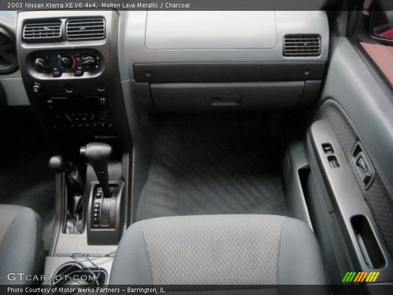 Molten Lava Metallic / Charcoal 2003 Nissan Xterra XE V6 4x4