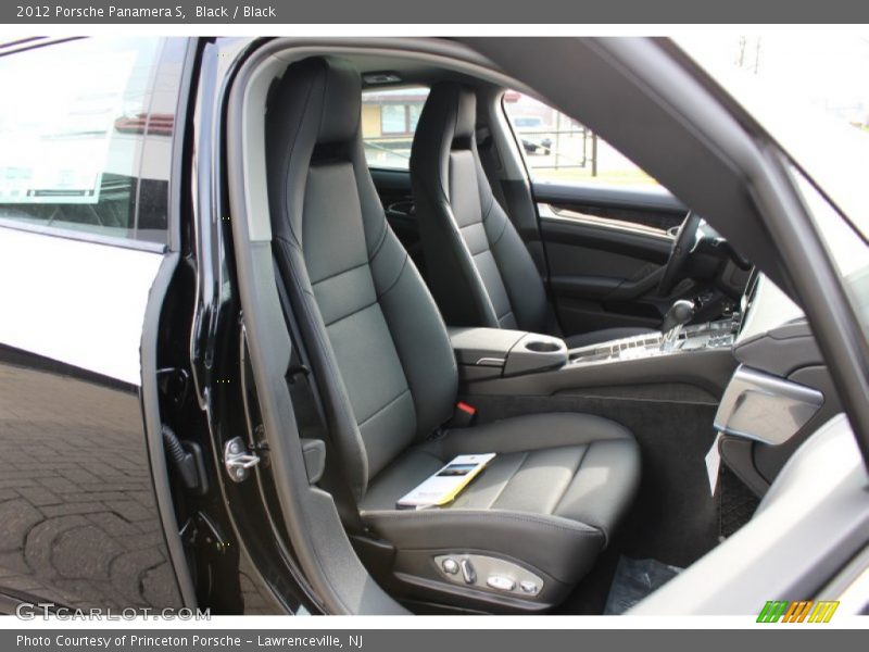 Black / Black 2012 Porsche Panamera S