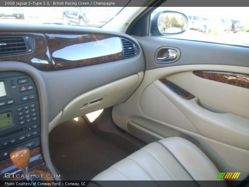 British Racing Green / Champagne 2008 Jaguar S-Type 3.0