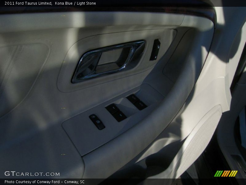 Kona Blue / Light Stone 2011 Ford Taurus Limited