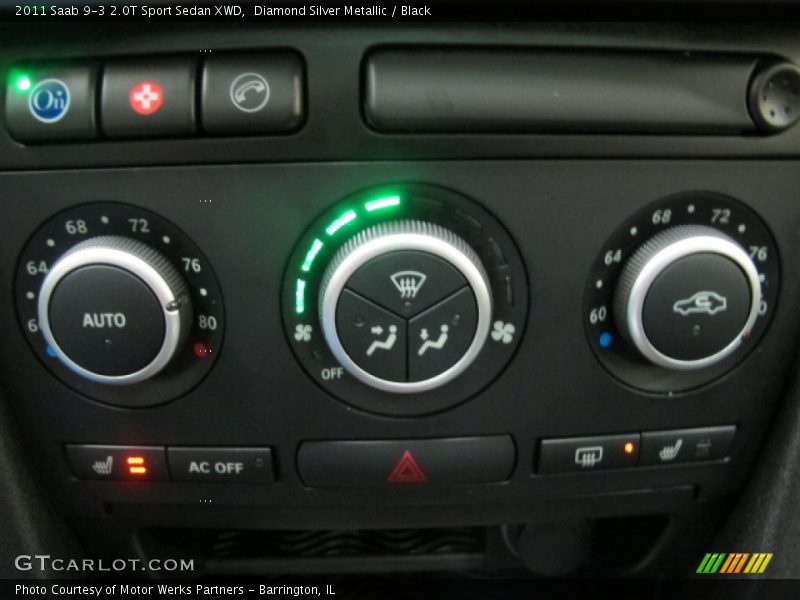 Controls of 2011 9-3 2.0T Sport Sedan XWD