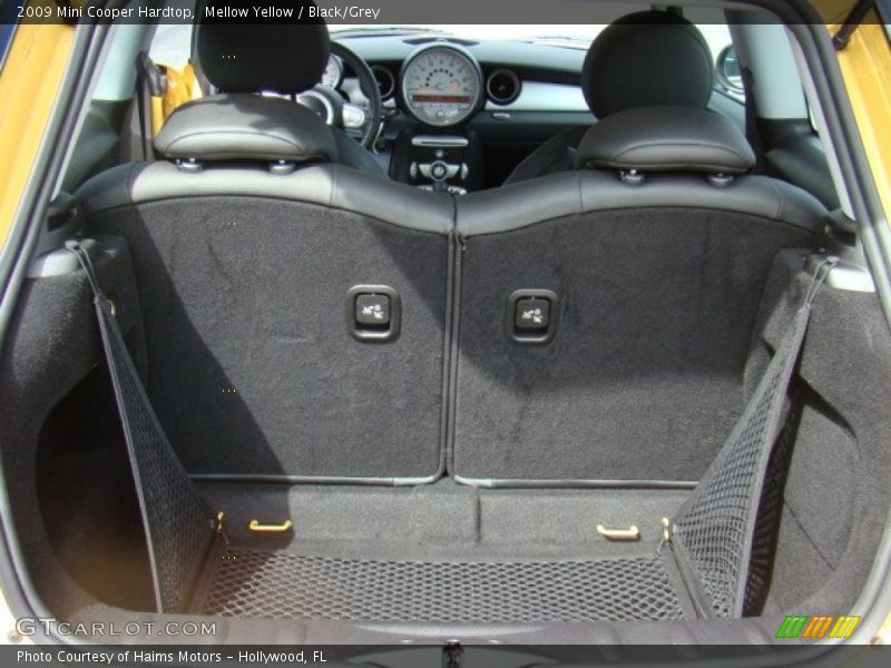 Mellow Yellow / Black/Grey 2009 Mini Cooper Hardtop