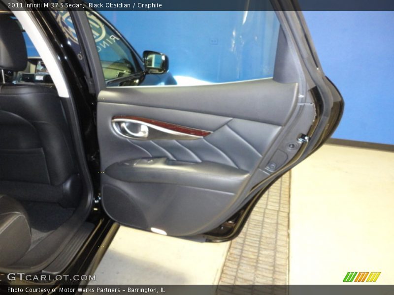 Black Obsidian / Graphite 2011 Infiniti M 37 S Sedan