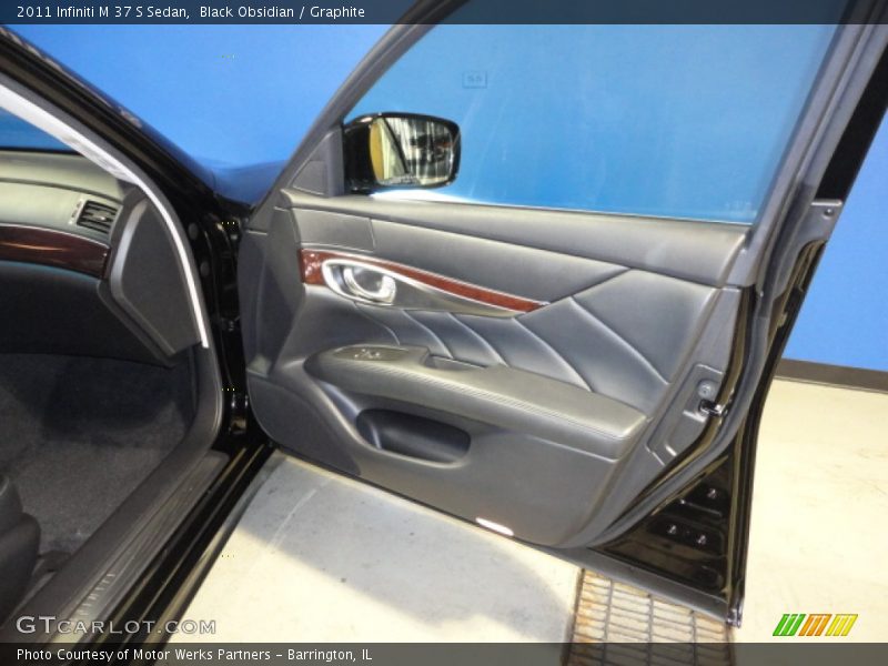 Black Obsidian / Graphite 2011 Infiniti M 37 S Sedan