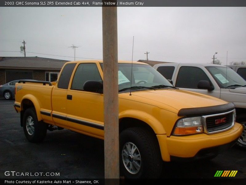 Flame Yellow / Medium Gray 2003 GMC Sonoma SLS ZR5 Extended Cab 4x4