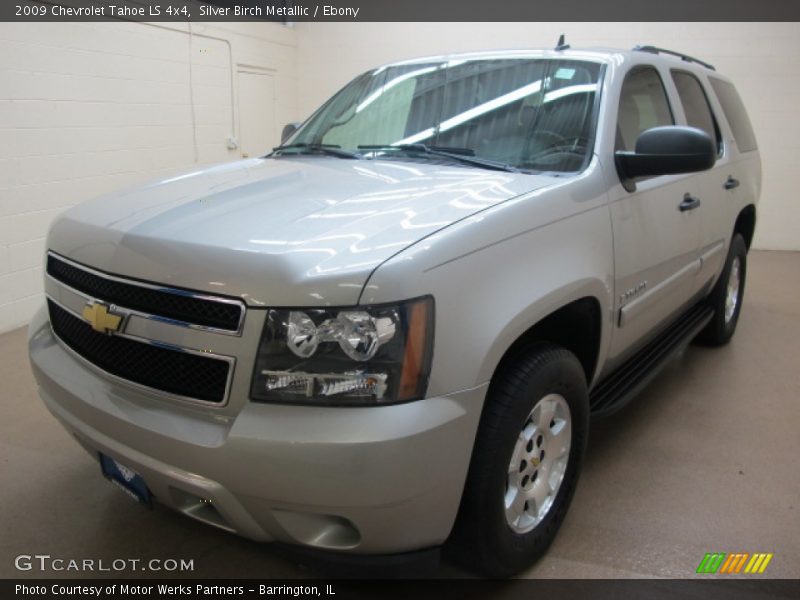 Silver Birch Metallic / Ebony 2009 Chevrolet Tahoe LS 4x4