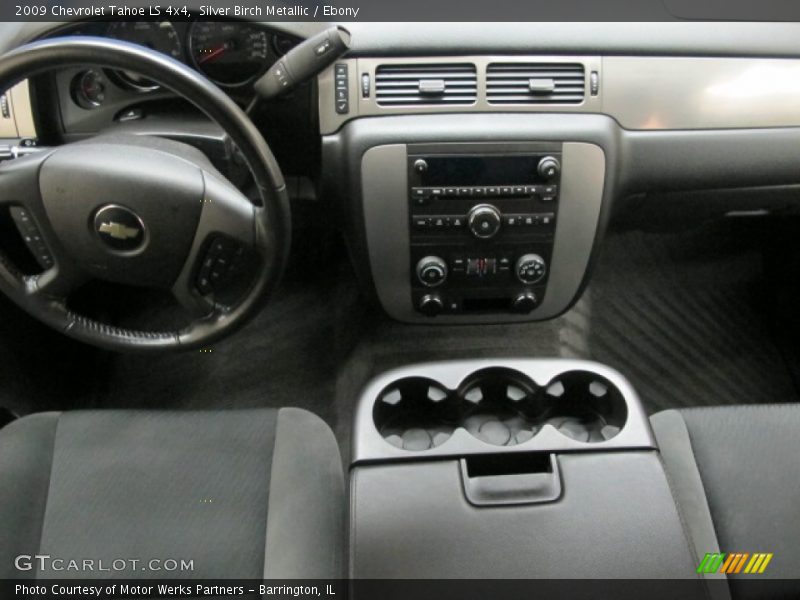 Silver Birch Metallic / Ebony 2009 Chevrolet Tahoe LS 4x4