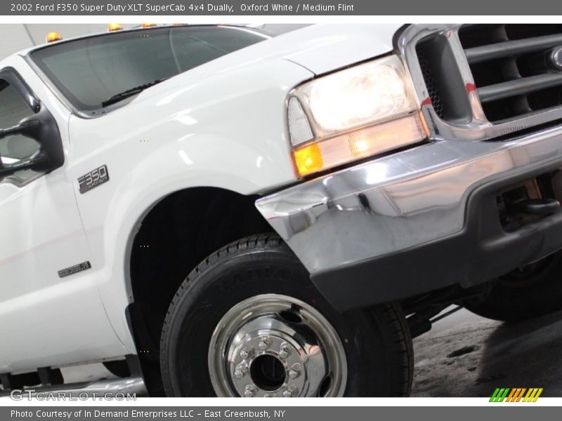 Oxford White / Medium Flint 2002 Ford F350 Super Duty XLT SuperCab 4x4 Dually