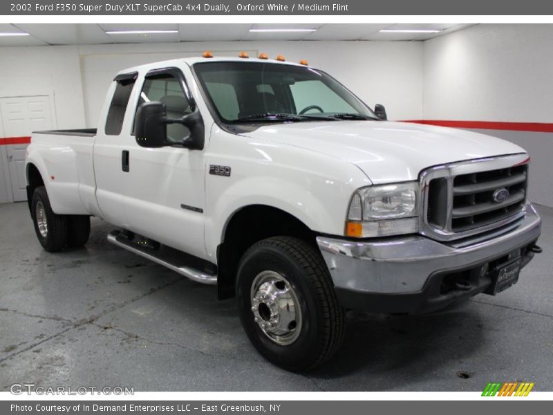 Oxford White / Medium Flint 2002 Ford F350 Super Duty XLT SuperCab 4x4 Dually