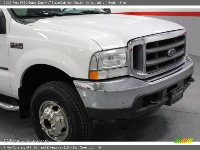 Oxford White / Medium Flint 2002 Ford F350 Super Duty XLT SuperCab 4x4 Dually