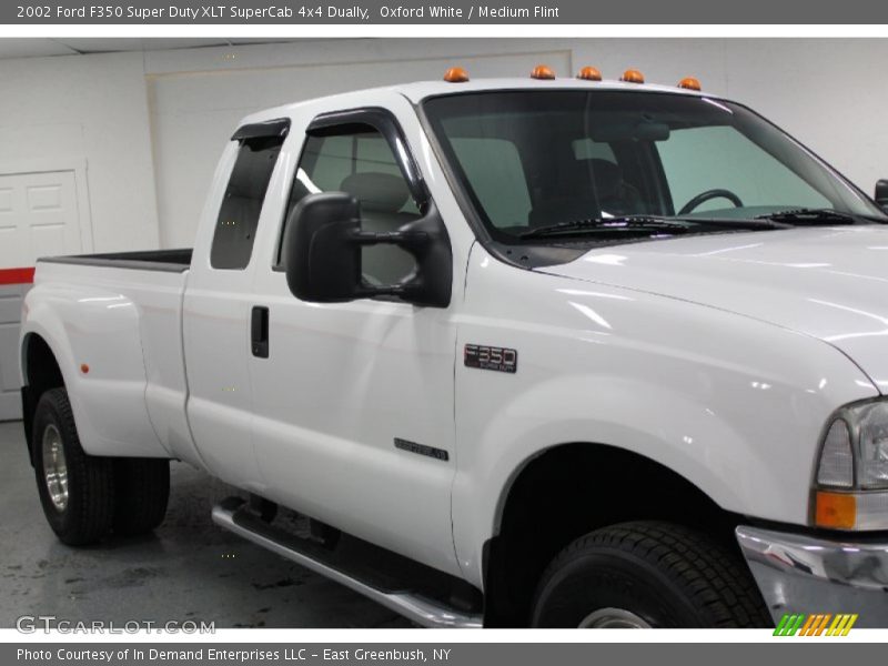 Oxford White / Medium Flint 2002 Ford F350 Super Duty XLT SuperCab 4x4 Dually