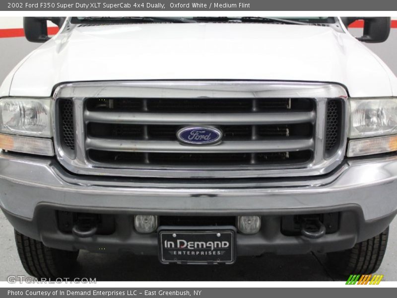 Oxford White / Medium Flint 2002 Ford F350 Super Duty XLT SuperCab 4x4 Dually
