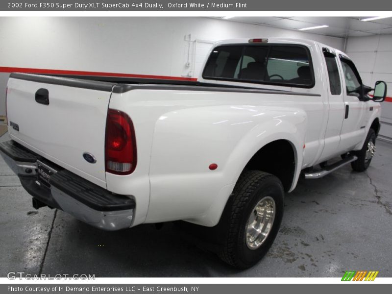 Oxford White / Medium Flint 2002 Ford F350 Super Duty XLT SuperCab 4x4 Dually