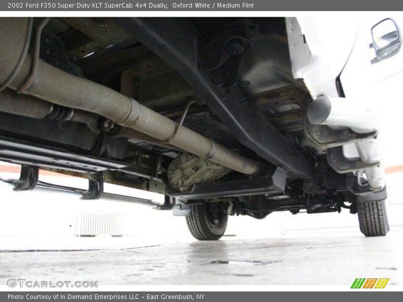 Oxford White / Medium Flint 2002 Ford F350 Super Duty XLT SuperCab 4x4 Dually