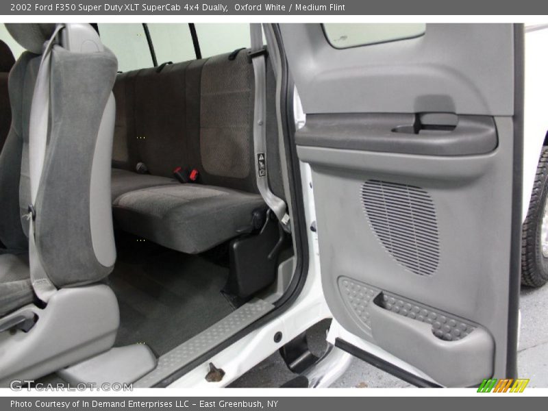 Oxford White / Medium Flint 2002 Ford F350 Super Duty XLT SuperCab 4x4 Dually